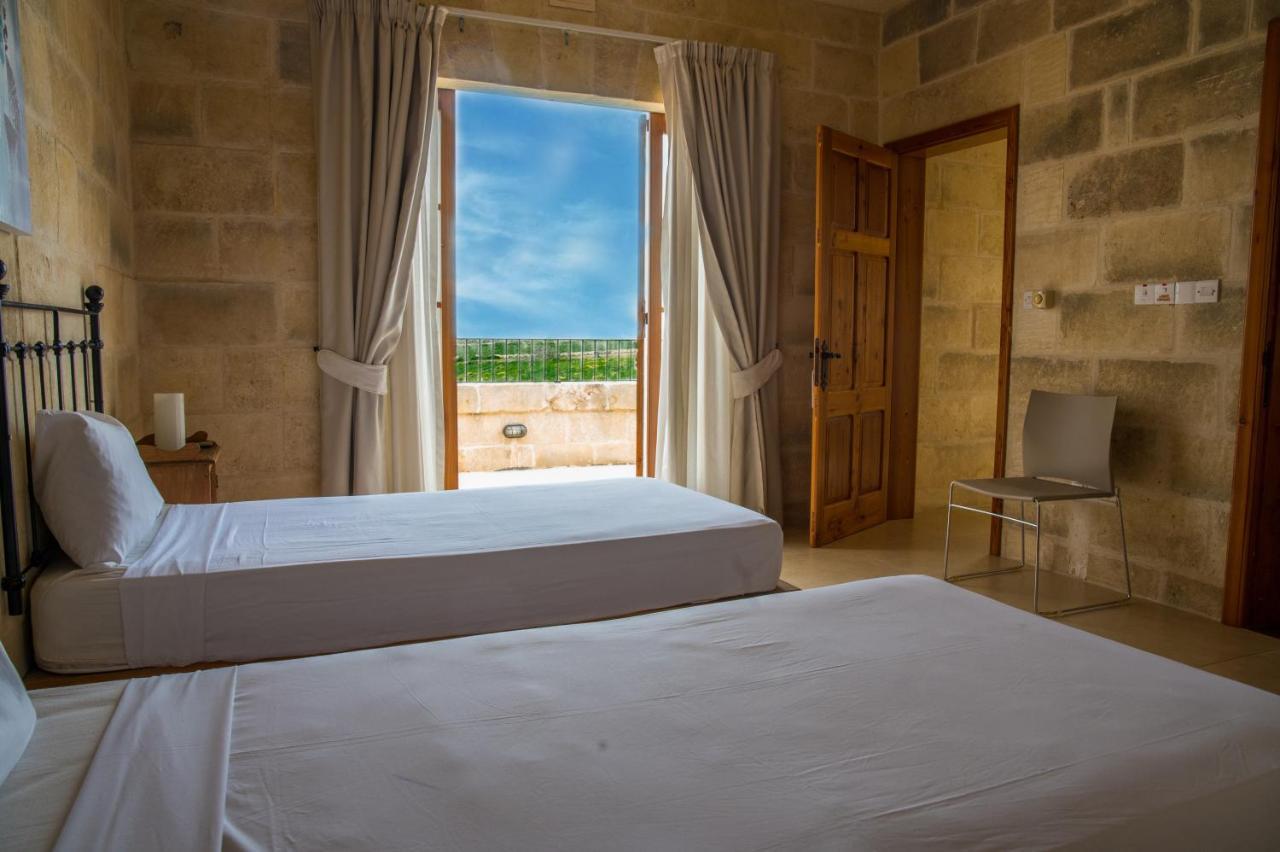 Ta' Peppi Villa Sannat Exterior foto